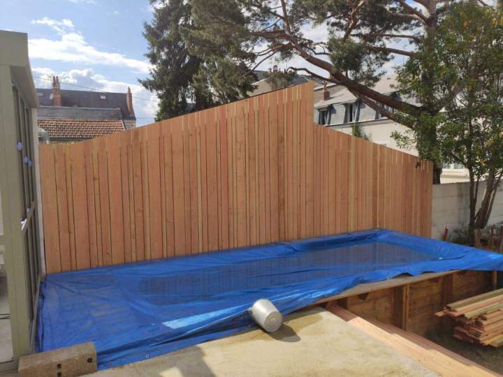 Clôture et installation aquatique en bois Airvault