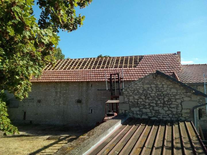 Rénovation charpente et couverture Airvault